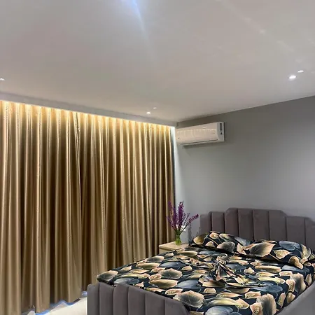Eri Apartament *