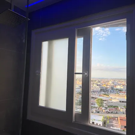 Eri Apartment *