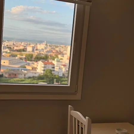 Apartament Eri *