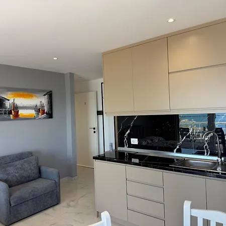 Eri Apartment